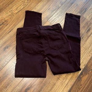 Size 8 / 29 Buffalo David Bitton Maroon Jean Pants Like New